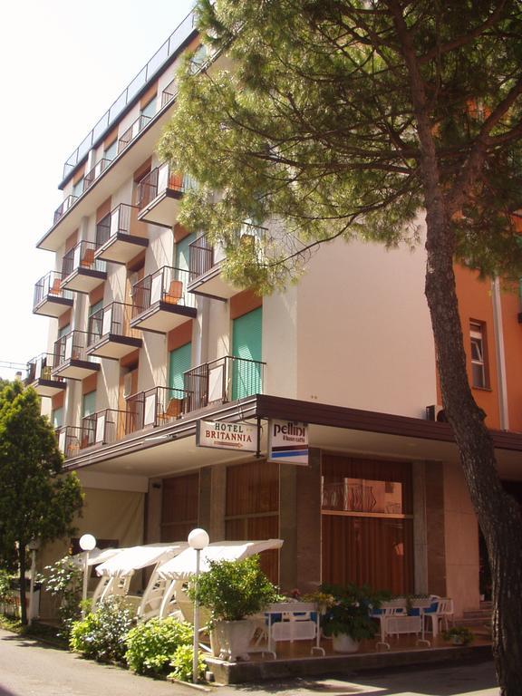 Hotel Britannia Lido di Jesolo Bagian luar foto